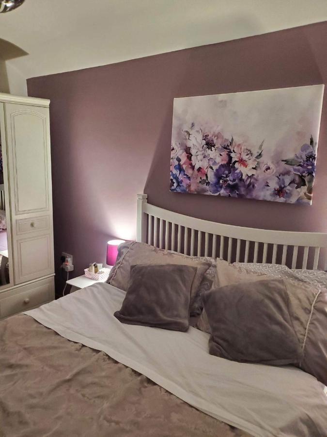 Minimum Stay Two Nights Larne Exteriör bild