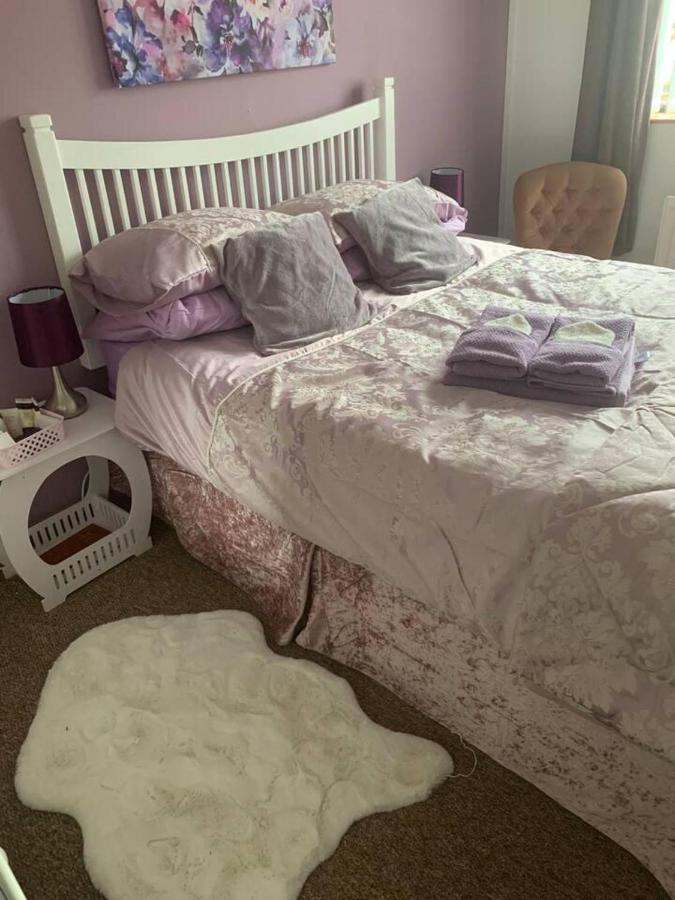 Minimum Stay Two Nights Larne Exteriör bild